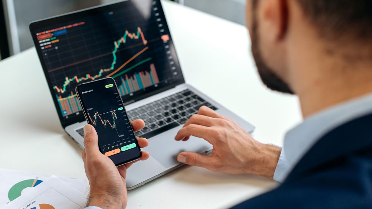 Temukan alasan mengapa Anda harus mendaftar ke Program Backcom Exness